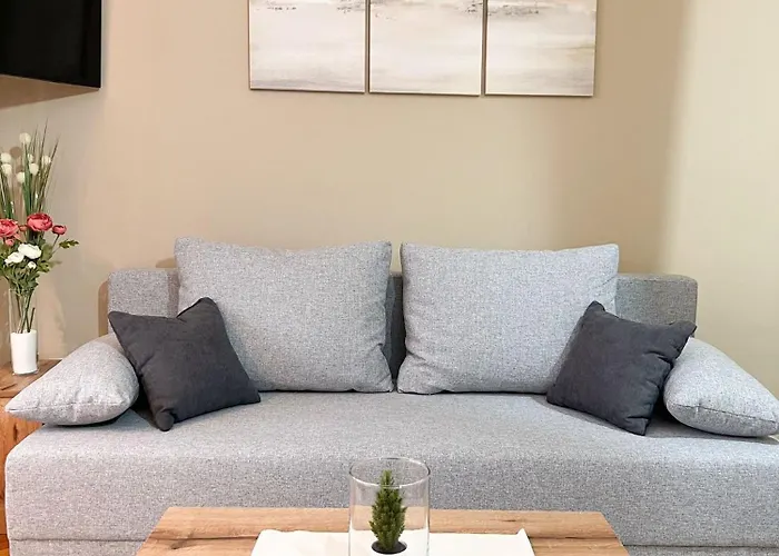 S2 Premium アパート *